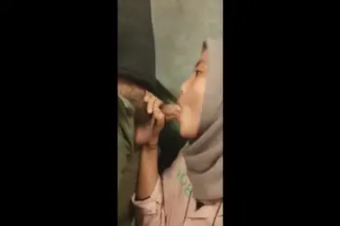 Jilbab Diminta BJ Sebelum Tidur Nurut Tanpa Protes